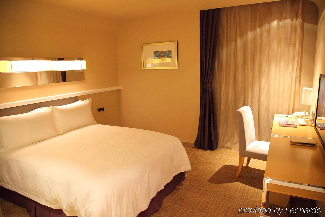 Boyue Shanghai Hongqiao Airport Hotel - Air China Exterior photo